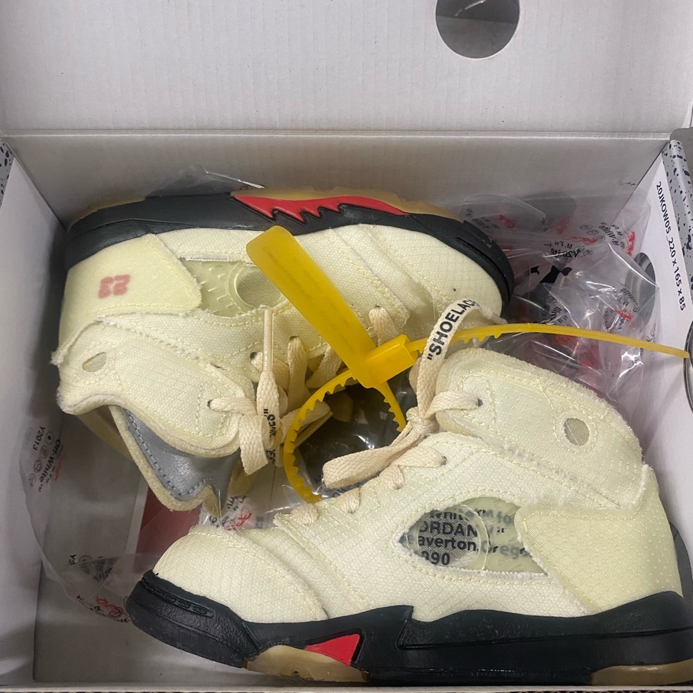 Air Jordan 5 Retro Off White SP TD Sail